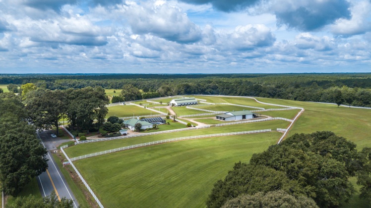 Defuniak Springs, Florida 32433, 6 Bedrooms Bedrooms, ,5 BathroomsBathrooms,Residential,For Sale,State Highway 2,805991