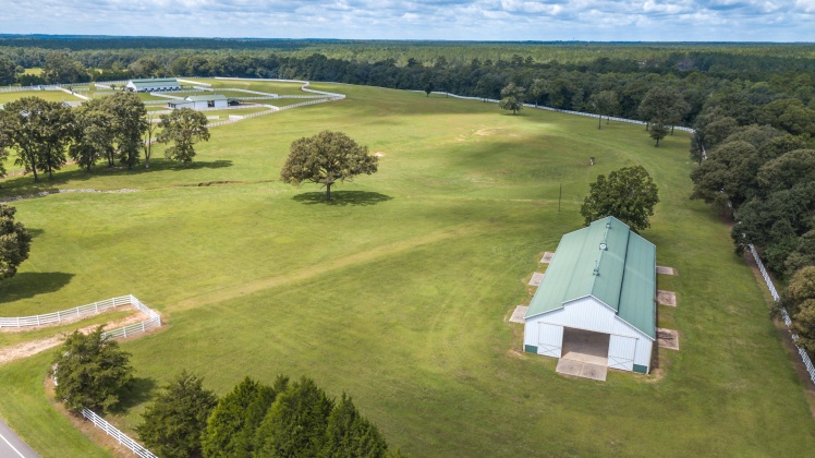 Defuniak Springs, Florida 32433, 6 Bedrooms Bedrooms, ,5 BathroomsBathrooms,Residential,For Sale,State Highway 2,805991