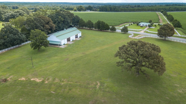 Defuniak Springs, Florida 32433, 6 Bedrooms Bedrooms, ,5 BathroomsBathrooms,Residential,For Sale,State Highway 2,805991