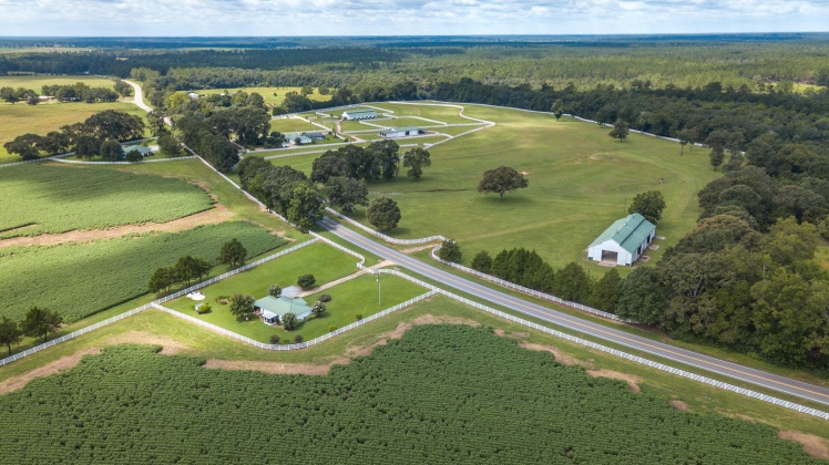 Defuniak Springs, Florida 32433, 6 Bedrooms Bedrooms, ,5 BathroomsBathrooms,Residential,For Sale,State Highway 2,805991