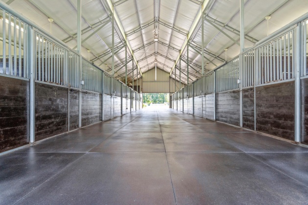 Defuniak Springs, Florida 32433, 6 Bedrooms Bedrooms, ,5 BathroomsBathrooms,Residential,For Sale,State Highway 2,805991