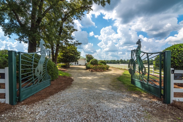 Defuniak Springs, Florida 32433, 6 Bedrooms Bedrooms, ,5 BathroomsBathrooms,Residential,For Sale,State Highway 2,805991