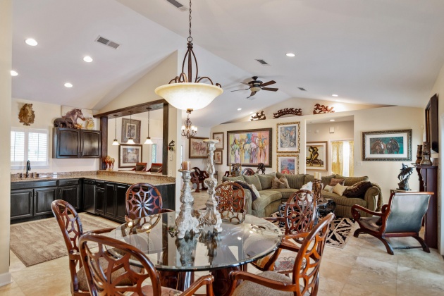 Defuniak Springs, Florida 32433, 6 Bedrooms Bedrooms, ,5 BathroomsBathrooms,Residential,For Sale,State Highway 2,805991