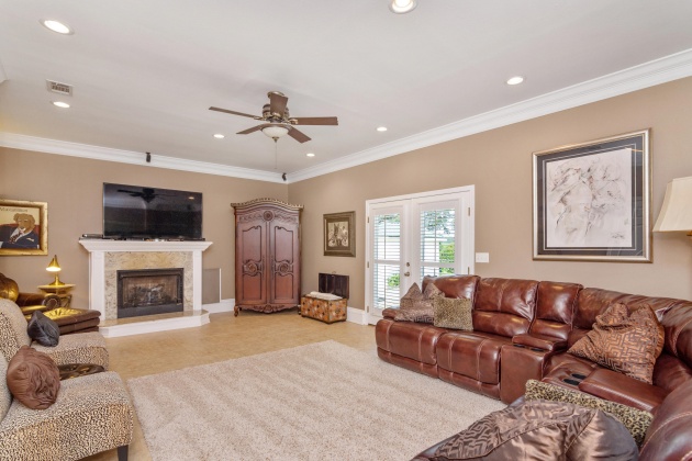 Defuniak Springs, Florida 32433, 6 Bedrooms Bedrooms, ,5 BathroomsBathrooms,Residential,For Sale,State Highway 2,805991