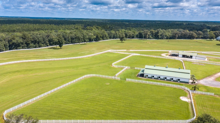 Defuniak Springs, Florida 32433, 6 Bedrooms Bedrooms, ,5 BathroomsBathrooms,Residential,For Sale,State Highway 2,805991