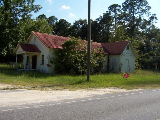 Defuniak Springs, Florida 32433, 3 Bedrooms Bedrooms, ,2 BathroomsBathrooms,Residential,For Sale,FL-83,828529