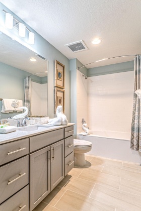 Panama City Beach, Florida 32413, 3 Bedrooms Bedrooms, ,2 BathroomsBathrooms,Residential,For Sale,Front Beach,840827