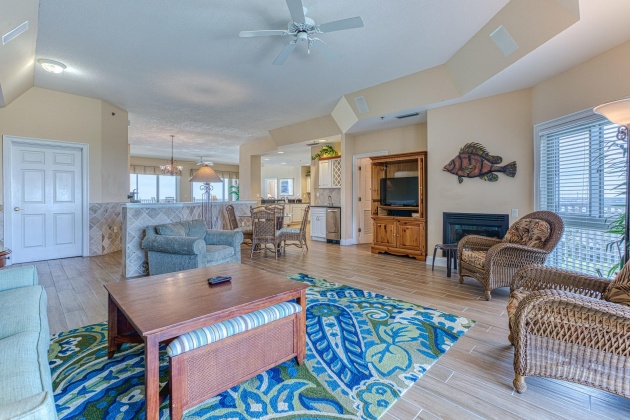 Miramar Beach, Florida 32550, 3 Bedrooms Bedrooms, ,3 BathroomsBathrooms,Residential,For Sale,Scenic Gulf,843361