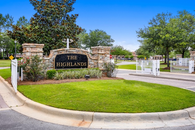 Milton, Florida 32583, ,Land,For Sale,Highland Lake Dr. Lot 16 Blk I,846060