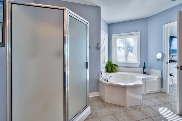 Miramar Beach, Florida 32550, 3 Bedrooms Bedrooms, ,3 BathroomsBathrooms,Residential,For Sale,Scenic Gulf Drive,846043