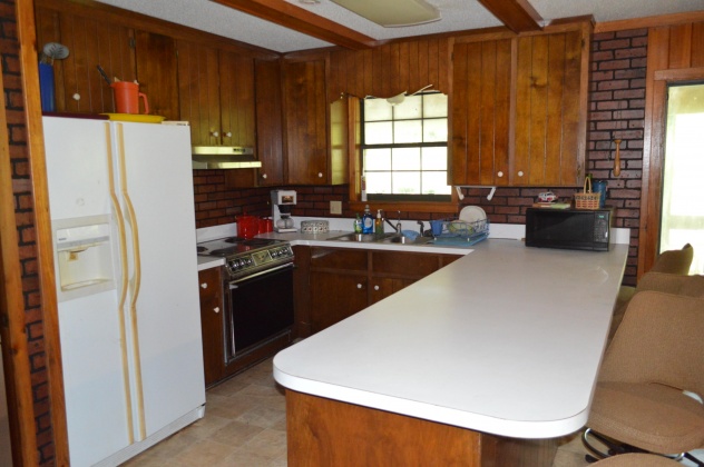 Ponce De Leon, Florida 32455, 4 Bedrooms Bedrooms, ,2 BathroomsBathrooms,Residential,For Sale,River,846342