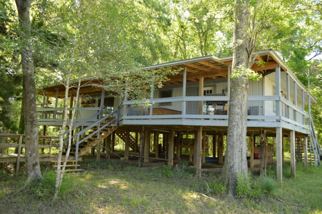 Ponce De Leon, Florida 32455, 4 Bedrooms Bedrooms, ,2 BathroomsBathrooms,Residential,For Sale,River,846342