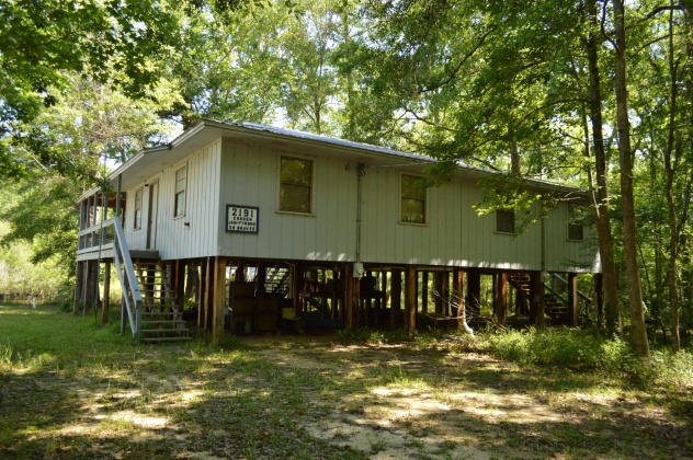 Ponce De Leon, Florida 32455, 4 Bedrooms Bedrooms, ,2 BathroomsBathrooms,Residential,For Sale,River,846342