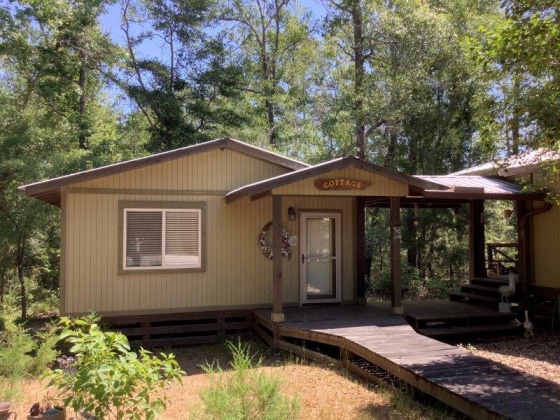 Ponce De Leon, Florida 32455, 3 Bedrooms Bedrooms, ,2 BathroomsBathrooms,Residential,For Sale,FL-81,846609