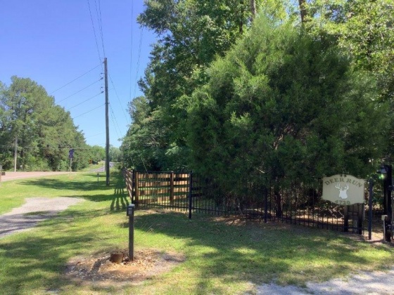 Ponce De Leon, Florida 32455, 3 Bedrooms Bedrooms, ,2 BathroomsBathrooms,Residential,For Sale,FL-81,846609