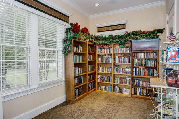 Milton, Florida 32583, ,Land,For Sale,Highland Lake Dr. Lot 10 Blk H,846740