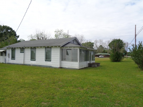 Laurel Hill, Florida 32567, 3 Bedrooms Bedrooms, ,1 BathroomBathrooms,Residential,For Sale,Us Highway 331,795771