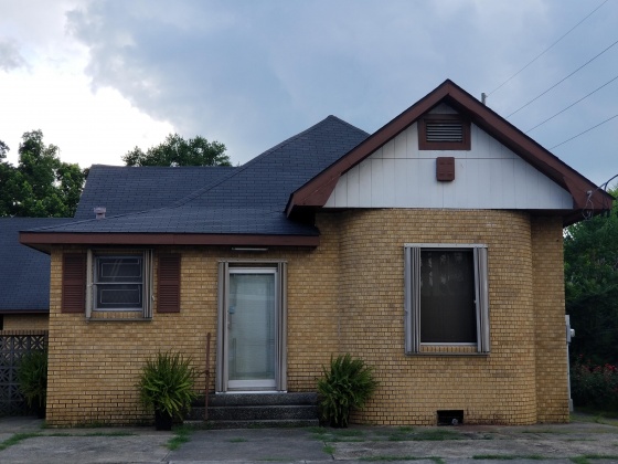 Pensacola, Florida 32501, 5 Bedrooms Bedrooms, ,4 BathroomsBathrooms,Residential,For Sale,DeVilliers,846674