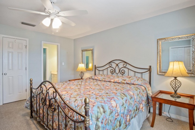 Destin, Florida 32541, 2 Bedrooms Bedrooms, ,2 BathroomsBathrooms,Residential,For Sale,Gulf Shore,853495