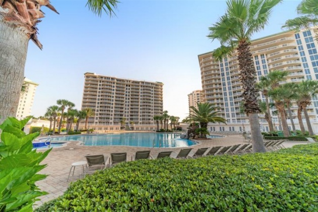 Destin, Florida 32541, 3 Bedrooms Bedrooms, ,4 BathroomsBathrooms,Residential,For Sale,Emerald Coast,853869