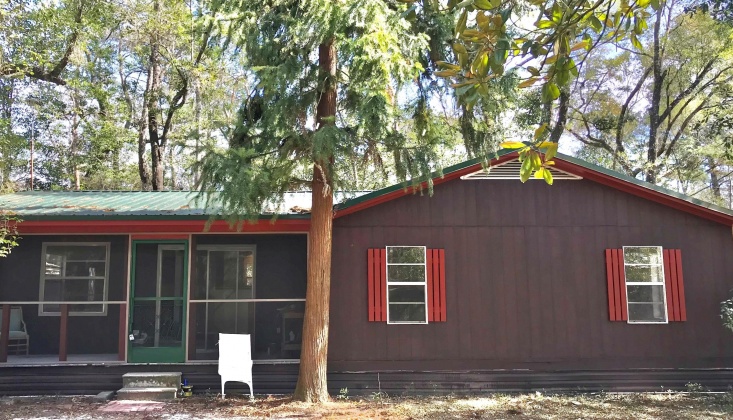 Ponce De Leon, Florida 32455, 2 Bedrooms Bedrooms, ,2 BathroomsBathrooms,Residential,For Sale,Camp Adams,853927