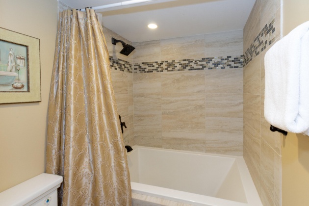 Miramar Beach, Florida 32550, 4 Bedrooms Bedrooms, ,4 BathroomsBathrooms,Residential,For Sale,Mainsail,853979