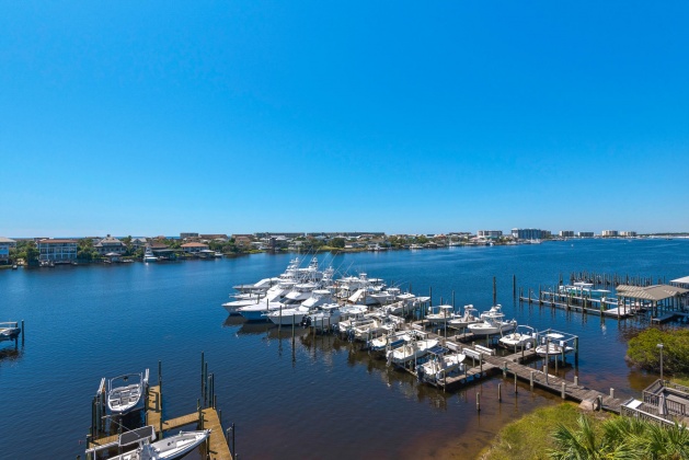 Destin, Florida 32541, 4 Bedrooms Bedrooms, ,3 BathroomsBathrooms,Residential,For Sale,Harbor,856061