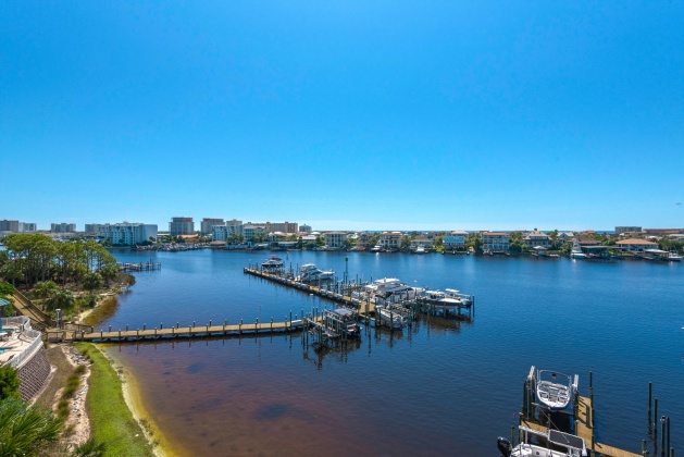 Destin, Florida 32541, 4 Bedrooms Bedrooms, ,3 BathroomsBathrooms,Residential,For Sale,Harbor,856061