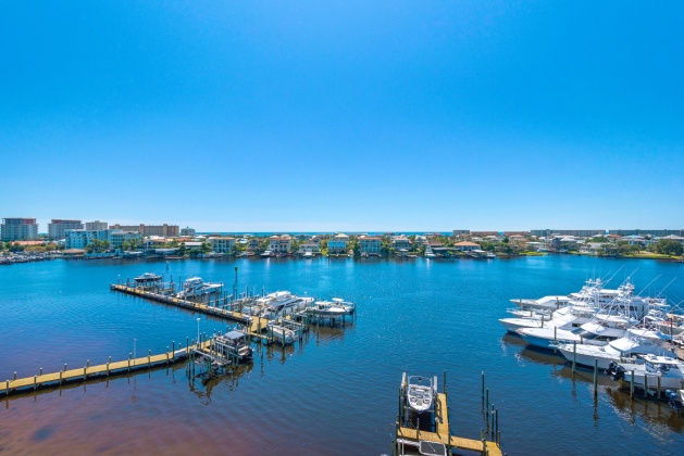 Destin, Florida 32541, 4 Bedrooms Bedrooms, ,3 BathroomsBathrooms,Residential,For Sale,Harbor,856061