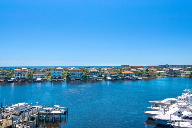 Destin, Florida 32541, 4 Bedrooms Bedrooms, ,3 BathroomsBathrooms,Residential,For Sale,Harbor,856061