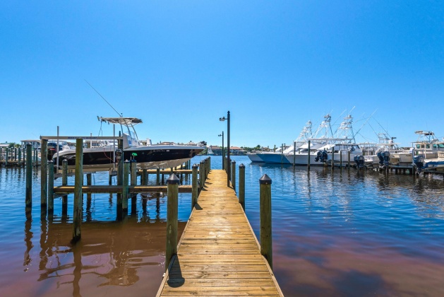 Destin, Florida 32541, 4 Bedrooms Bedrooms, ,3 BathroomsBathrooms,Residential,For Sale,Harbor,856061