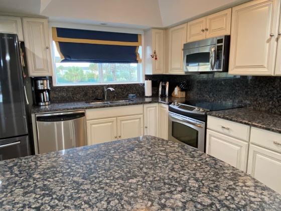 Destin, Florida 32541, 3 Bedrooms Bedrooms, ,4 BathroomsBathrooms,Residential,For Sale,US-98,856658