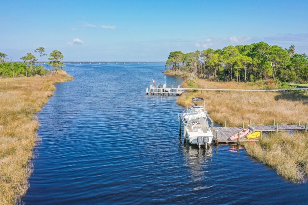 Destin, Florida 32541, 4 Bedrooms Bedrooms, ,4 BathroomsBathrooms,Residential,For Sale,Captains,857070