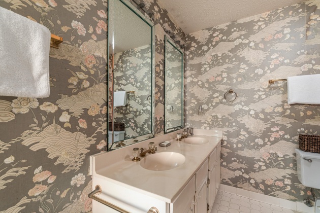 Destin, Florida 32541, 3 Bedrooms Bedrooms, ,3 BathroomsBathrooms,Residential,For Sale,Gulf Shore,857357