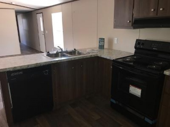 Defuniak Springs, Florida 32433, 3 Bedrooms Bedrooms, ,2 BathroomsBathrooms,Residential,For Sale,Lafavre,857574