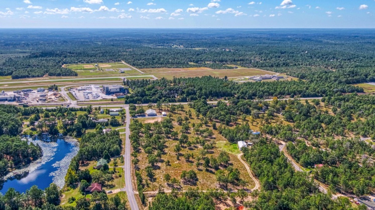 Defuniak Springs, Florida 32433, ,Commercial for Sale,For Sale,Dr Roberts,857841