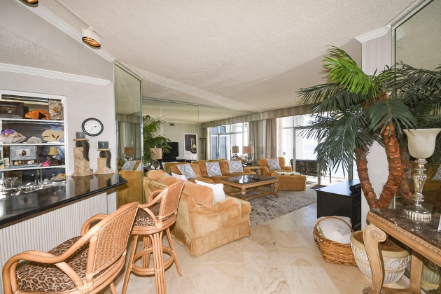 Destin, Florida 32541, 2 Bedrooms Bedrooms, ,2 BathroomsBathrooms,Residential,For Sale,Gulf Shore,857975