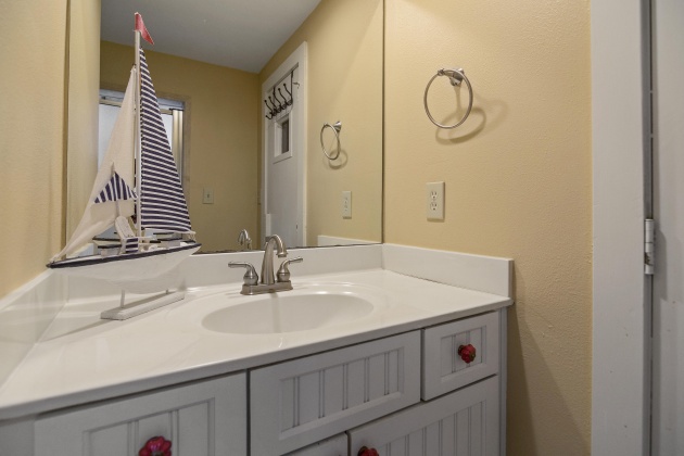 Destin, Florida 32541, 3 Bedrooms Bedrooms, ,3 BathroomsBathrooms,Residential,For Sale,Harbor,858653