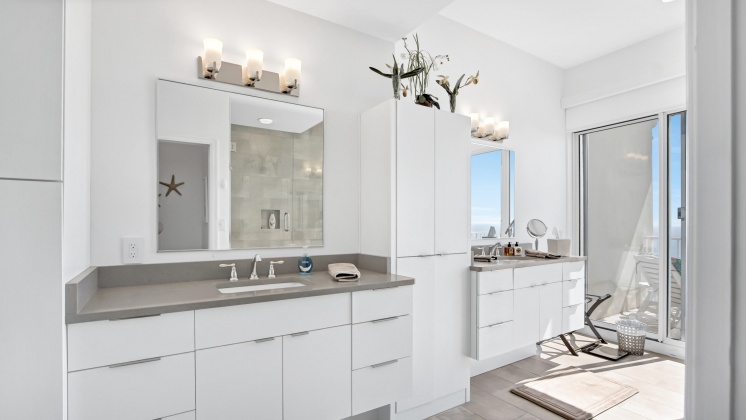 Miramar Beach, Florida 32550, 4 Bedrooms Bedrooms, ,3 BathroomsBathrooms,Residential,For Sale,Seascape,859314