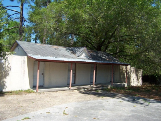 Defuniak Springs, Florida 32433, ,Commercial for Sale,For Sale,Us Highway 90,859717