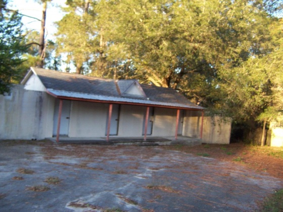 Defuniak Springs, Florida 32433, ,Commercial for Sale,For Sale,Us Highway 90,859717