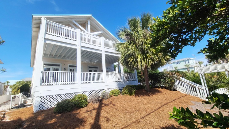 Destin, Florida 32541, 6 Bedrooms Bedrooms, ,4 BathroomsBathrooms,Residential,For Sale,Scenic Hwy 98,860090