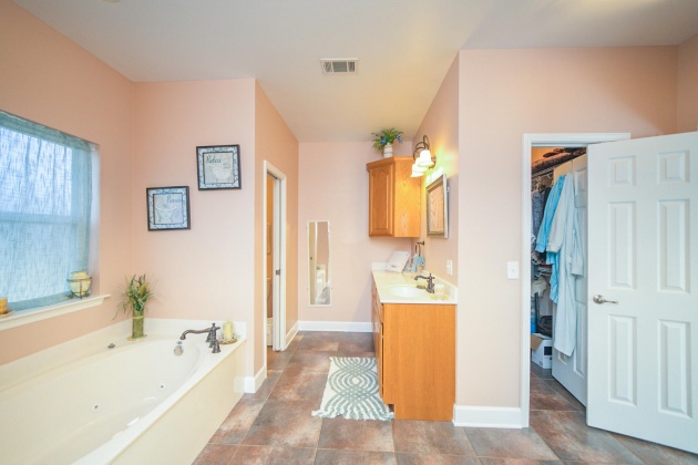 Freeport, Florida 32439, 3 Bedrooms Bedrooms, ,2 BathroomsBathrooms,Residential,For Sale,Sweetwater,860413