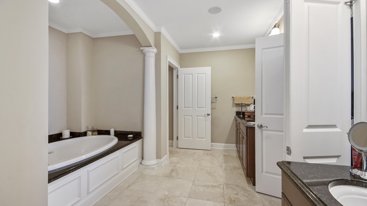Destin, Florida 32541, 3 Bedrooms Bedrooms, ,4 BathroomsBathrooms,Residential,For Sale,KELLY PLANTATION,860654