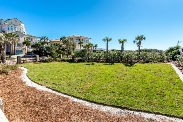 Miramar Beach, Florida 32550, 4 Bedrooms Bedrooms, ,5 BathroomsBathrooms,Residential,For Sale,Rue Martine,861246