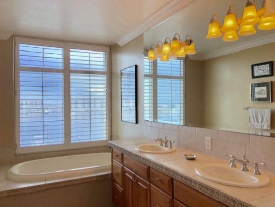 Destin, Florida 32541, 2 Bedrooms Bedrooms, ,3 BathroomsBathrooms,Residential,For Sale,Harbor,861570