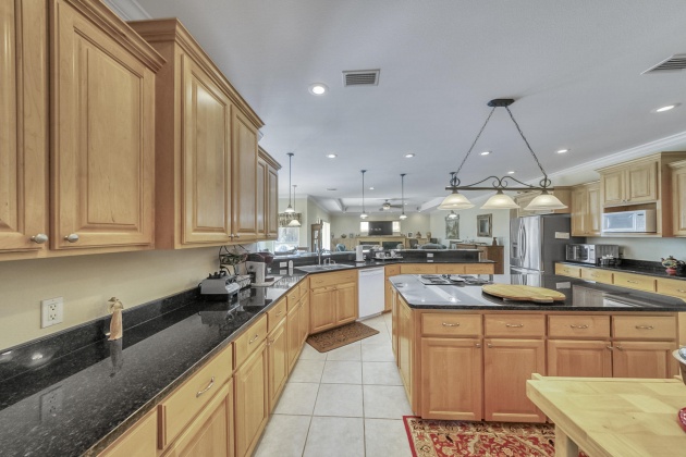 Freeport, Florida 32439, 3 Bedrooms Bedrooms, ,4 BathroomsBathrooms,Residential,For Sale,State Highway 20,861778