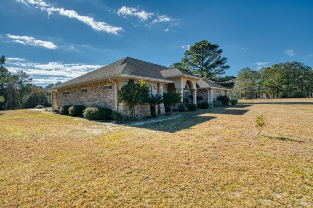 Freeport, Florida 32439, 3 Bedrooms Bedrooms, ,4 BathroomsBathrooms,Residential,For Sale,State Highway 20,861778