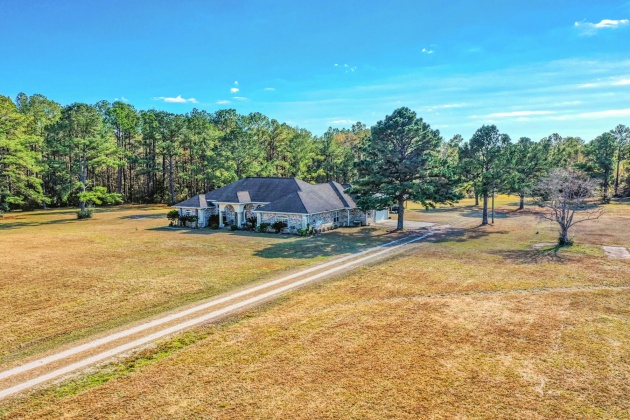 Freeport, Florida 32439, 3 Bedrooms Bedrooms, ,4 BathroomsBathrooms,Residential,For Sale,State Highway 20,861778