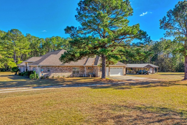 Freeport, Florida 32439, 3 Bedrooms Bedrooms, ,4 BathroomsBathrooms,Residential,For Sale,State Highway 20,861778